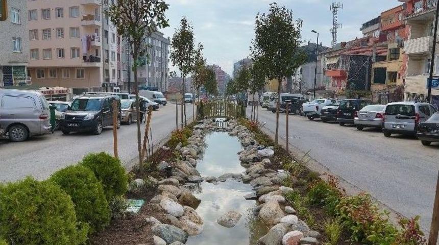 &Uuml;mraniye Yeşil Alanlarla Nefes Alıyor