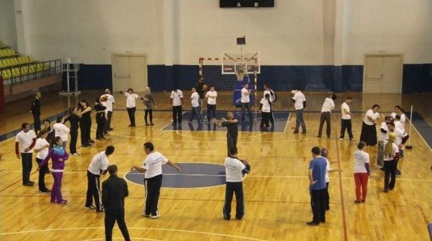 Engelliler Hem Spor Yaptı, Hem Eğlendi