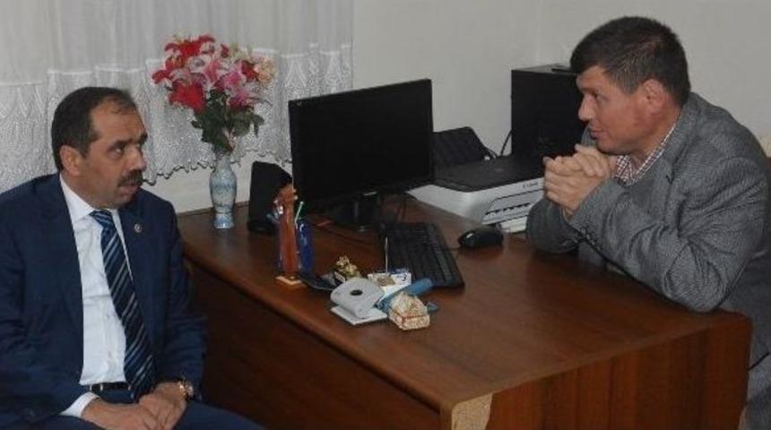 Ak Parti Trabzon Milletvekili Balta&rsquo;dan Trabzon G&ouml;kkuşağı G&ouml;rme Engelliler Derneği&rsquo;ne Ziyaret