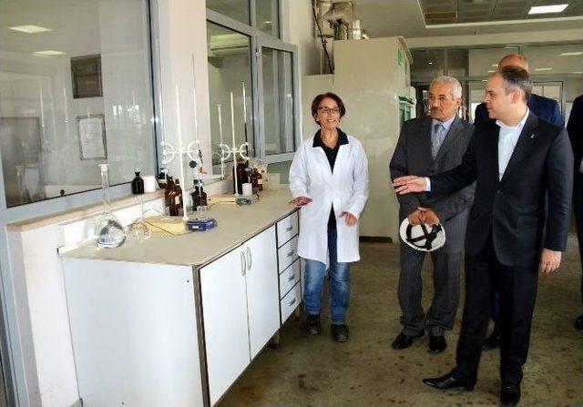 Bakan Kılı&ccedil;, Fabrikaları Gezdi 1