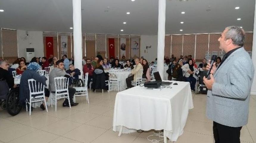 Engelli Ve Yaşlılar Toplu Doğum G&uuml;n&uuml;nde Eğlendiler