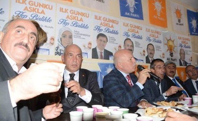 Prof. Ilıcalı’nın İrtibat Bürosu Açıldı