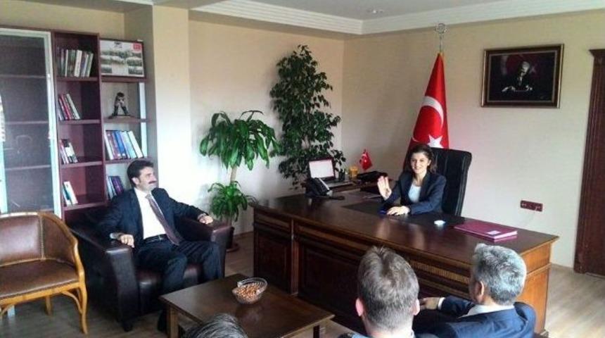 Ak Parti Genel Başkan Yardımcısı Ayhan Sefer &Uuml;st&uuml;n S&ouml;ğ&uuml;tl&uuml;&rsquo;de Se&ccedil;im &Ccedil;alışması Yaptı