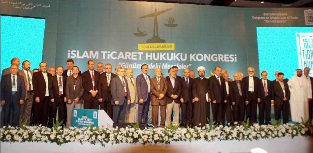 Bakan Şimşek, Konya&rsquo;da İslam Ticaret Hukuku Kongresi&rsquo;ne Katıldı