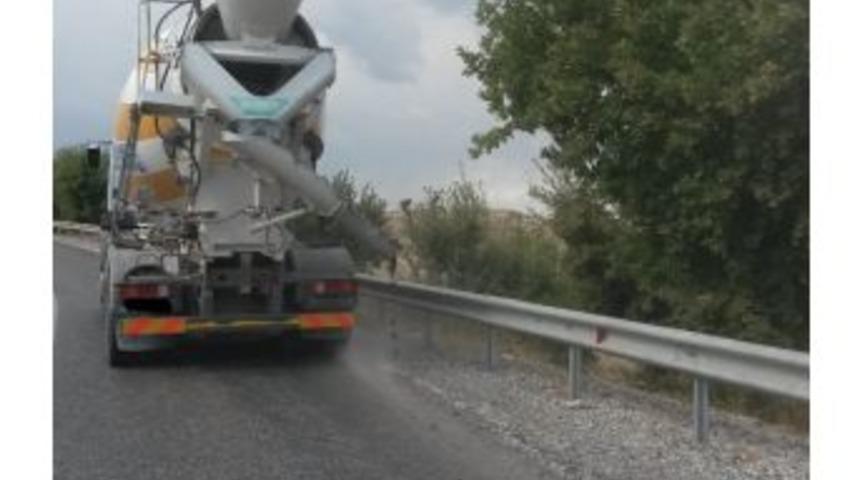 Beton Mikserleri Tehlike Sa&ccedil;ıyor