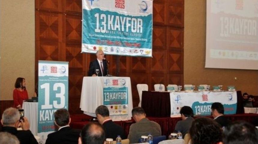 Sel&ccedil;uk&rsquo;ta Kamu Y&ouml;netimi Kongresi Başladı