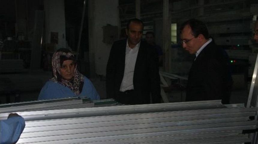 Ak Partili Muş&rsquo;tan Kılı&ccedil;daroğlu&rsquo;na: &ldquo;hem Sorumluluktan Ka&ccedil;ıyor Hem Ahkam Kesiyor&rdquo;