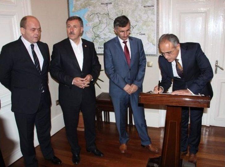 Kültür Ve Turizm Bakanı Yalçın Topçu: G1