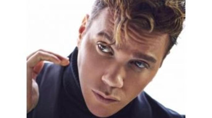 Sinan Ak&ccedil;ıl Hayranlarına M&uuml;jde