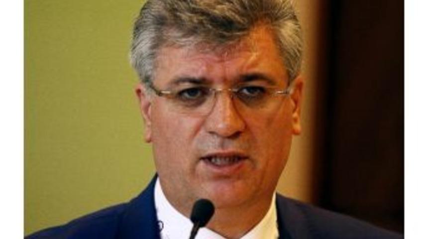 Kelliğe Ve Beyazlayan Sa&ccedil;lara &ldquo;k&ouml;kl&uuml;&rdquo; &Ccedil;&ouml;z&uuml;m