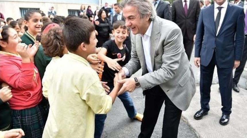 Başkan Demircan, "12 Yılda Okullarımızın &Ccedil;ok Eksikliklerini Kapattık"