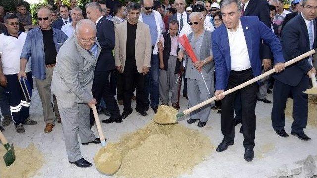 Çamlıyayla’da Kanalizasyon İnşaatının Temeli Atıldı