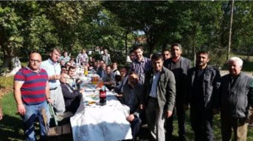 Din G&ouml;revlileri Piknikte Buluştu