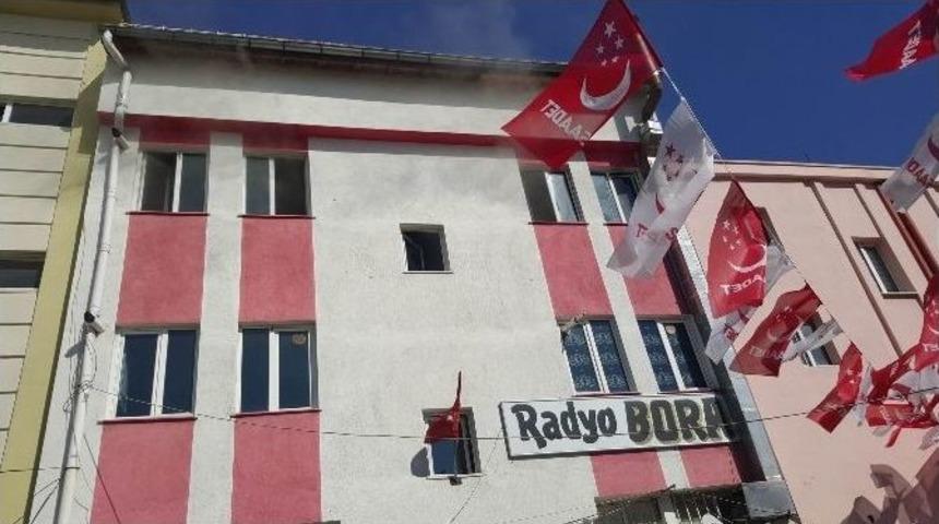 Sivas&rsquo;ta S&uuml;r&uuml;c&uuml; Kursunda &Ccedil;ıkan Yangın Korkuttu