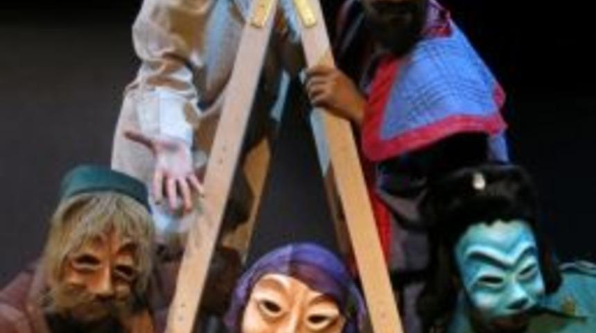 Tiyatro Coşkusu Pazartesi G&uuml;n&uuml; Başlıyor