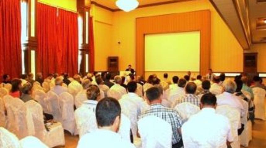 Yenişehir Okul M&uuml;d&uuml;rleri Toplantısı Yapıldı