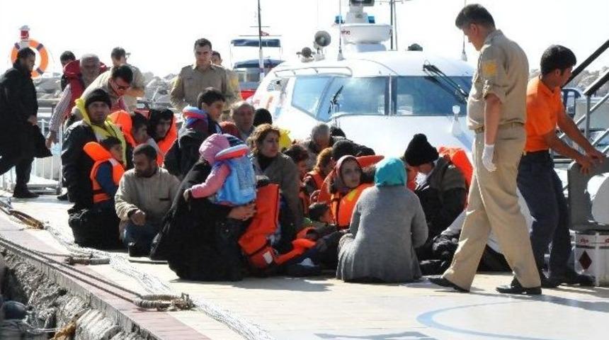 Su Alan Bottakı 107 Ka&ccedil;ağın İmdadına Sahil G&uuml;venlik Yetişti