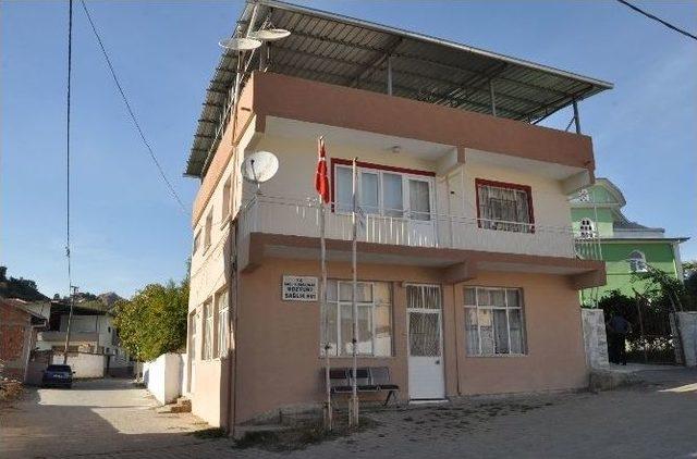 Nazilli Belediyesi Bozyurt Camisi Ve Sağlık Ocağını Onardı