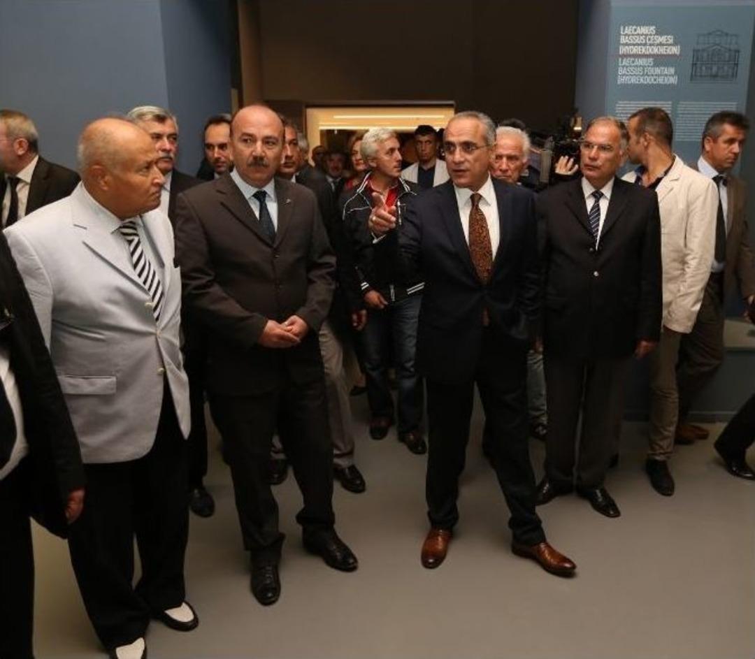 Başkan Bakıcı, Bakan Top&ccedil;u&rsquo;ya Sel&ccedil;uk Dosyası Verdi