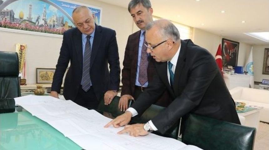 Modern Kavşaklar Masaya Yatırıldı