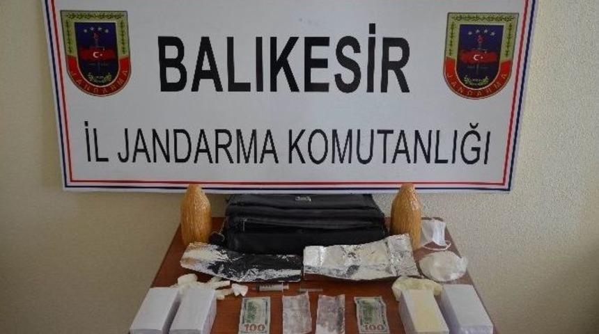 &ldquo;dolar &Uuml;retiyoruz&rdquo; Diyerek İş Adamlarını Dolandırdılar