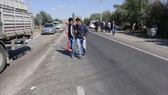 Gezmek İçin Çaldığı Kamyonetle Aksaray’da Yakalandı