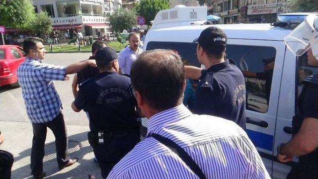 Hatay’da Trafiği Kapatan 6 Eylemciye Gözaltı