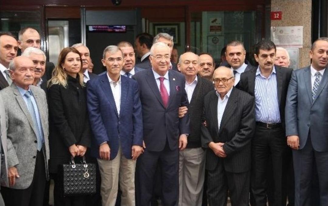 Ak Partili Kubat&rsquo;tan Vali Şahin&rsquo;e Taksici Telefonu