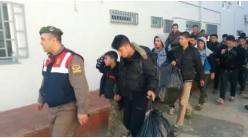 Jandarmadan İnsan Tacirlerine Darbe