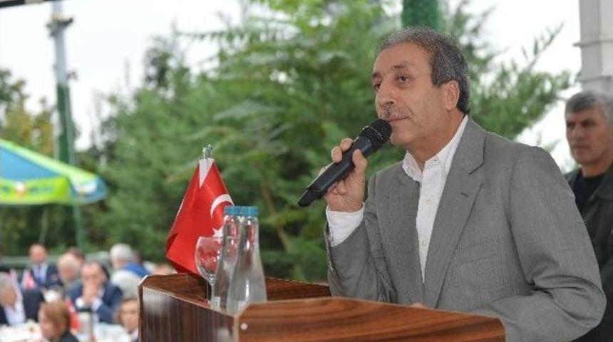Mehdi Eker: &ldquo; K&uuml;rt Meselesini, T&uuml;rk Sorunu Yaratmadan &Ccedil;&ouml;zmeliyiz&rdquo;