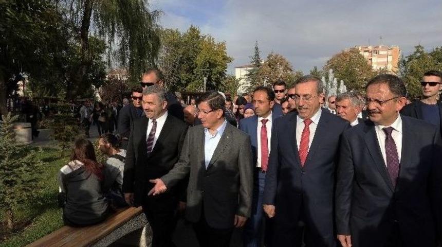 Başbakan Davutoğlu, Büyükşehir’de