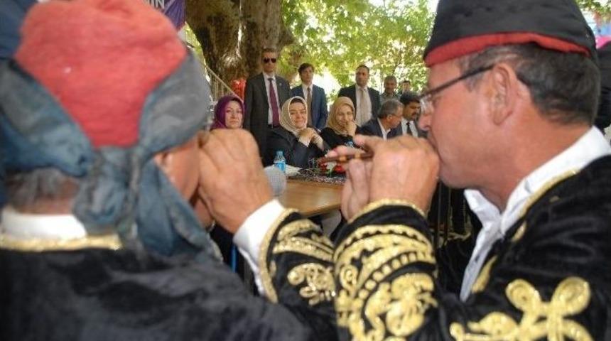 Bakan G&uuml;rcan&rsquo;a Sipsi Konseri