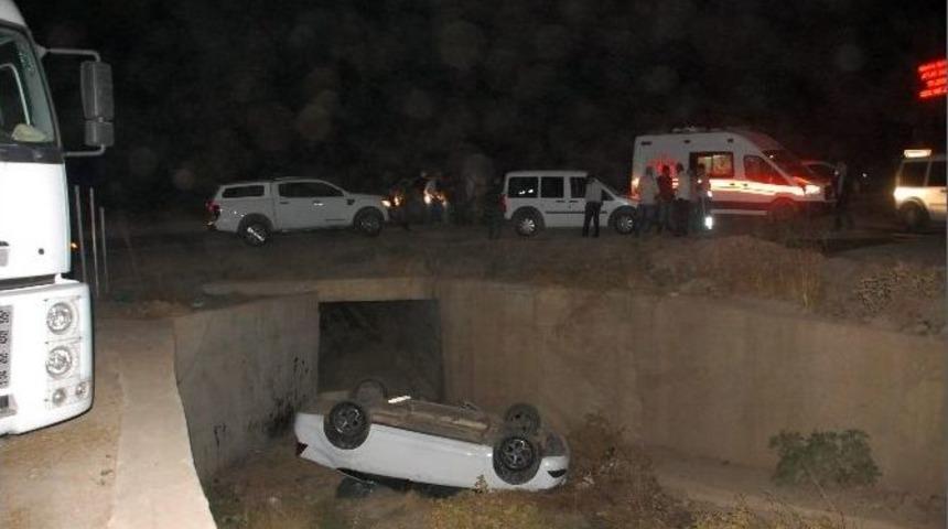 Kaza Yapınca Ka&ccedil;tığı Polislere Yakalandı