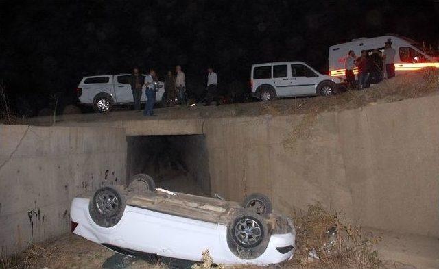 Kaza Yapınca Kaçtığı Polislere Yakalandı