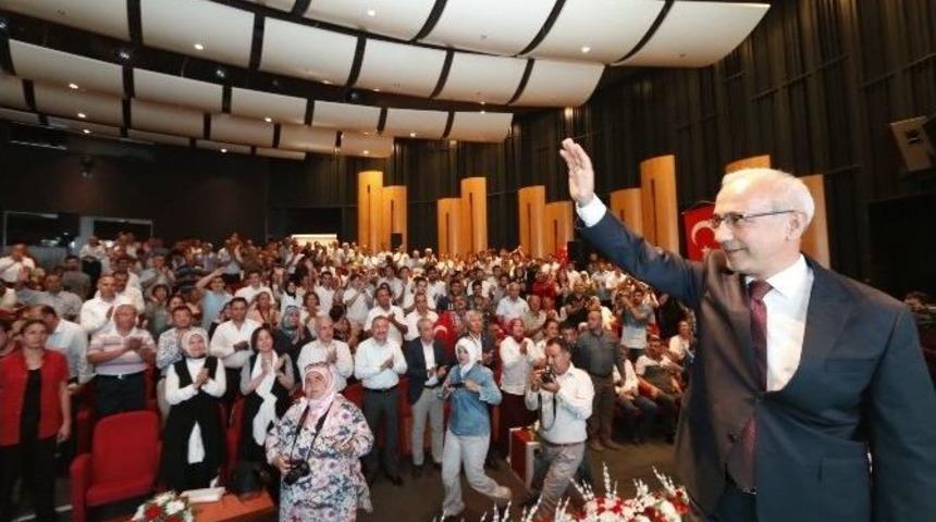 Eski Bakan Elvan Projelerini A&ccedil;ıkladı