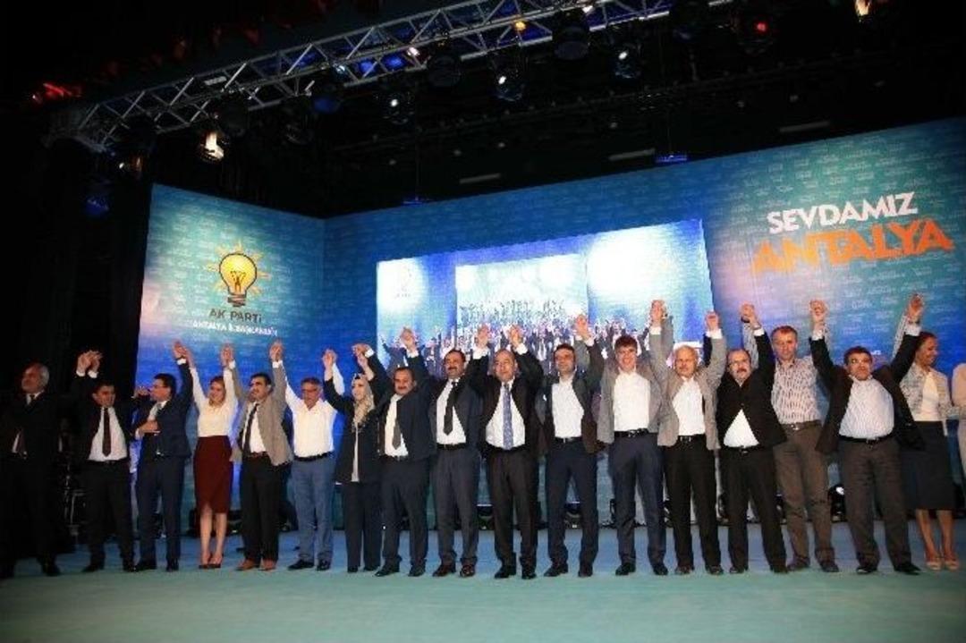 &ldquo;&ccedil;avuşoğlu, Antalya&rsquo;nın Vizyon Projelerini A&ccedil;ıkladı