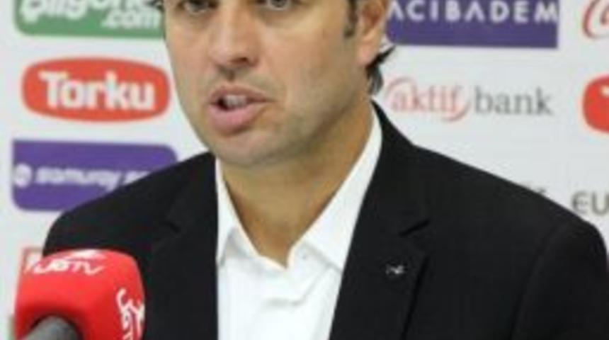 Cihat Arslan: "bir Kasaba Takımı Olarak Varoluş M&uuml;cadelesi Veriyoruz"