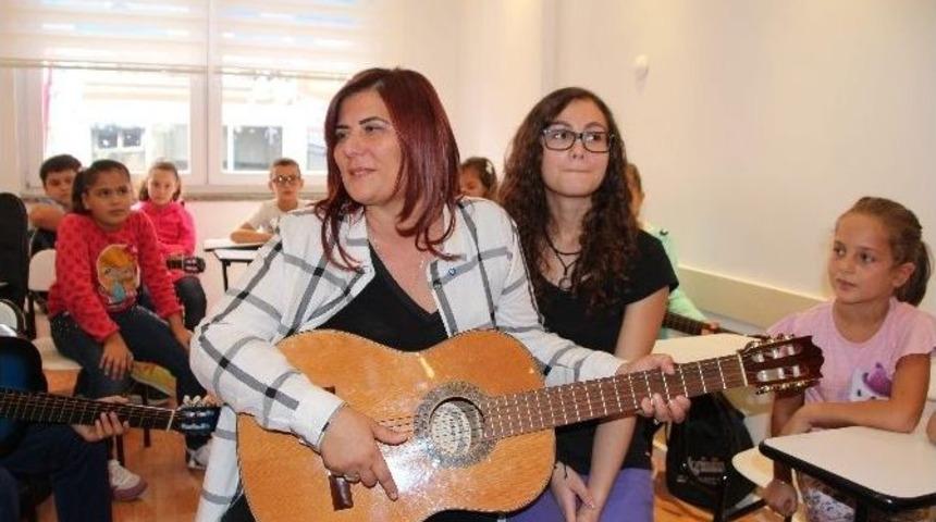 B&uuml;y&uuml;kşehir İncirliova&rsquo;da K&uuml;lt&uuml;r Merkezi, Ortaklar&rsquo;da Hizmet Binası A&ccedil;tı