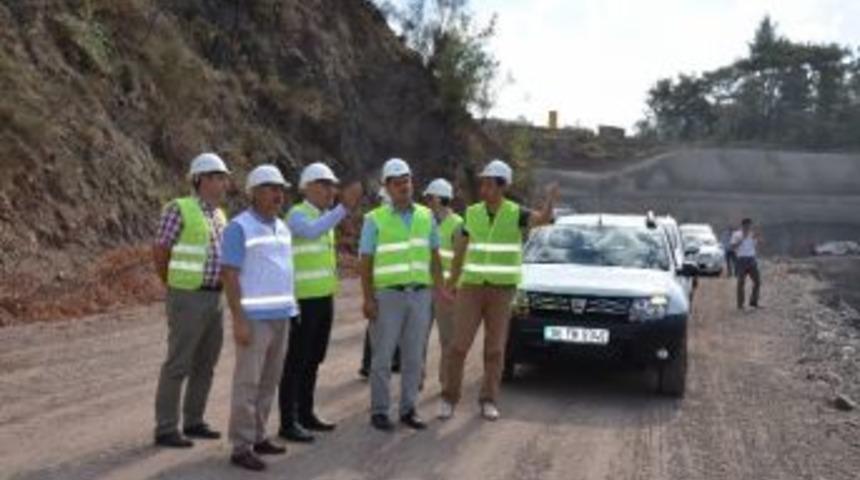 Dsi Genel M&uuml;d&uuml;r Yardımcısı &Uuml;z&uuml;cek, Antalya&rsquo;da İncelemelerde Bulundu