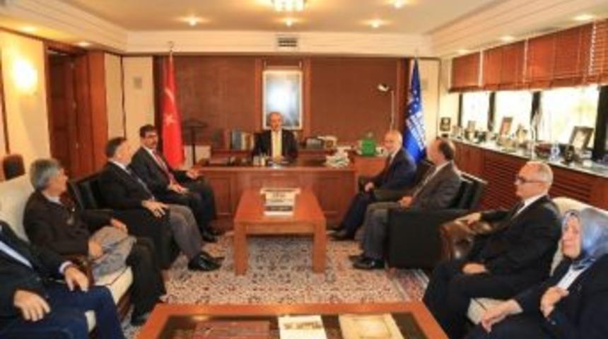 Kent Konseyi Yeni Başkanını Se&ccedil;iyor