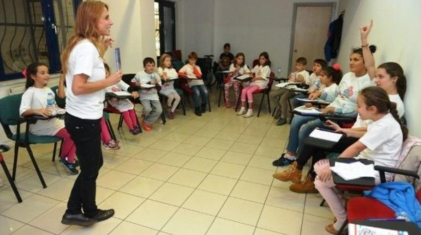 Nil&uuml;ferli &Ccedil;ocuklar Y&ouml;netmenliğe Soyundu