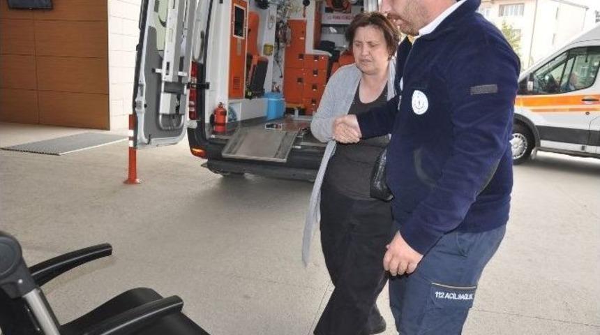 Ağaca Asılı Kaldı