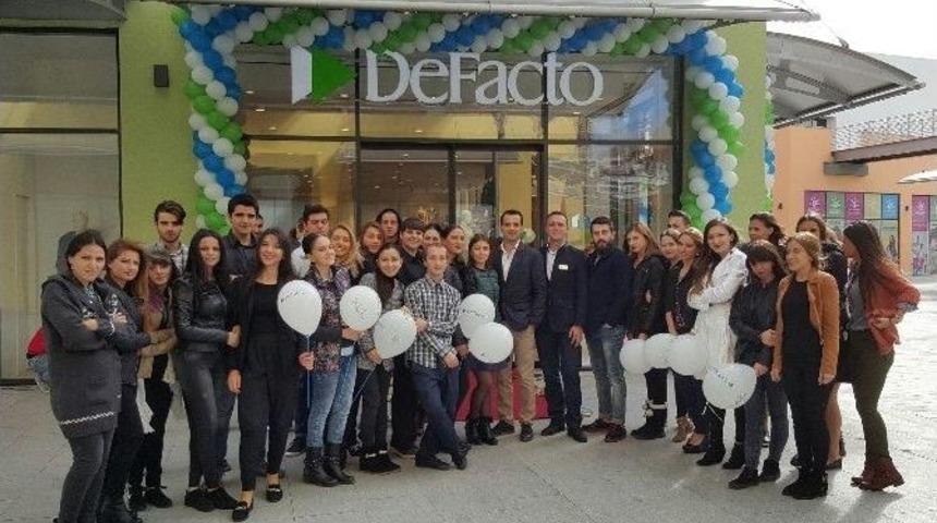 Defacto G&uuml;rcistan Pazarında