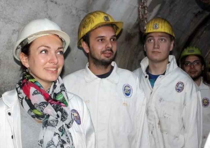 Yabancı Uyruklu Öğrenciler Maden Ocağına Girdi G3