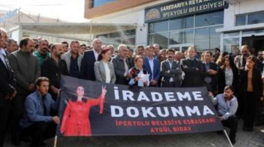 Bidav&rsquo;ın G&ouml;revden Uzaklaştırılması Protesto Edildi