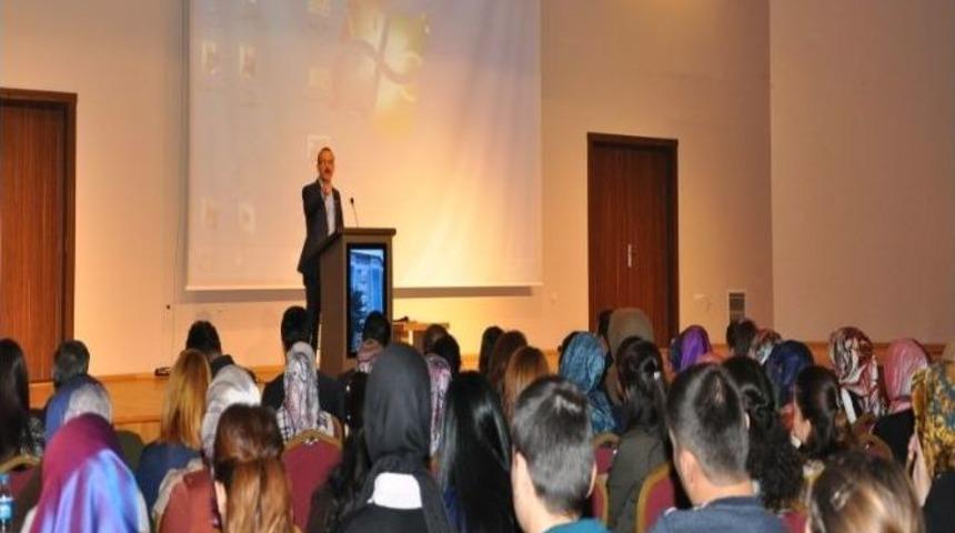 Vali Yavuz Yeni Atanan &Ouml;ğretmenlerle Bir Araya Geldi