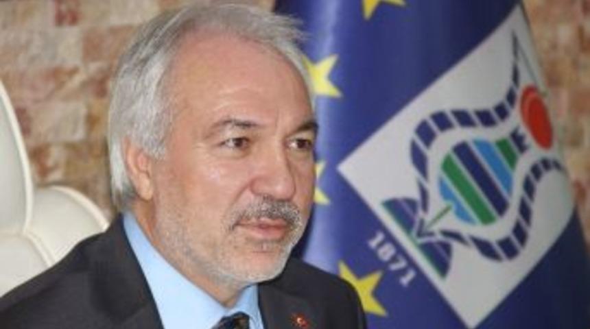 Başkan Kamil Sara&ccedil;oğlu: Belediyeden İş&ccedil;i &Ccedil;ıkartılacağı Y&ouml;n&uuml;ndeki İddialar Asılsız