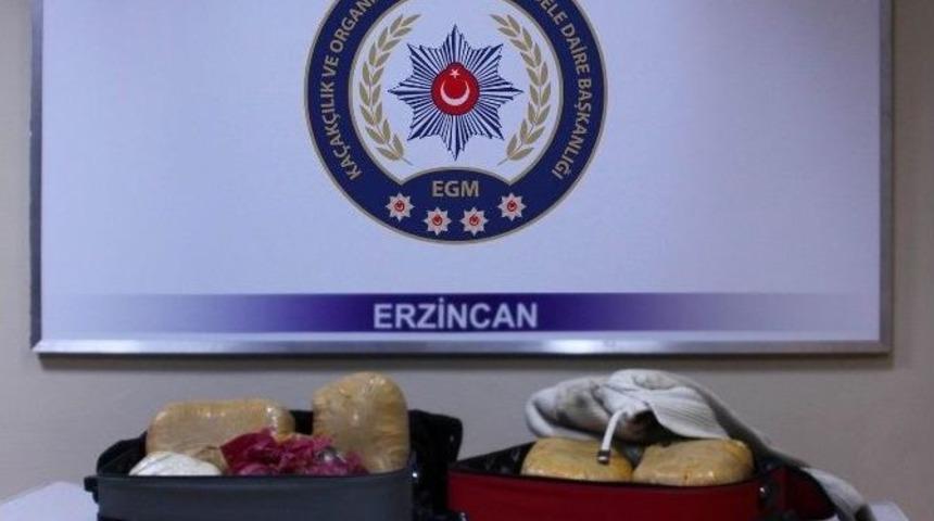 Erzincan&rsquo;da 17 Kilo Esrar Yakalandı