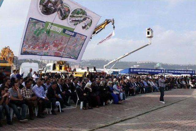 Bakan Işık, Kocaeli’de Raylı Sistemin Temelini Attı