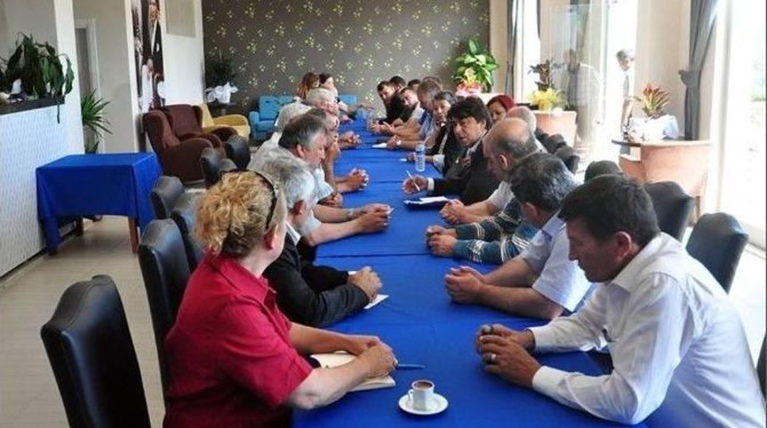 Başkan Demirağ Muhtarlarla Buluştu